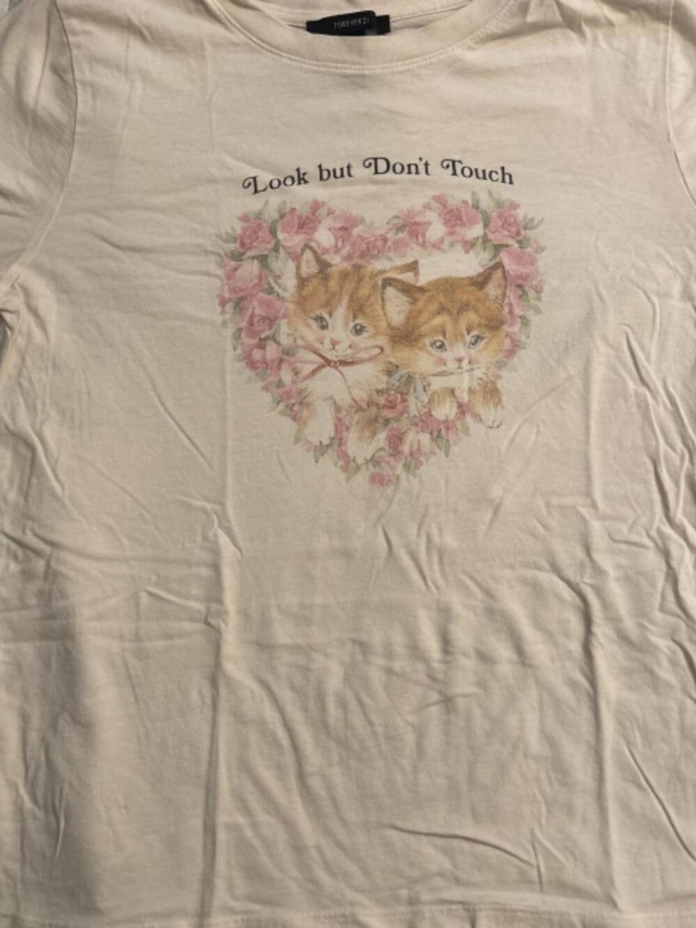 Forever21 Cute Cat Printed Short sleeved T-shirt
